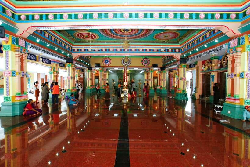 Kuala Lumpur Heritage 4-Hour Walking Tour - Kasturi Walk and Central Market streets: what you actually learn while walking