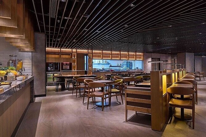 Kuala Lumpur International Airport Plaza Premium Lounge - Price and time options: when $54.85 is good value
