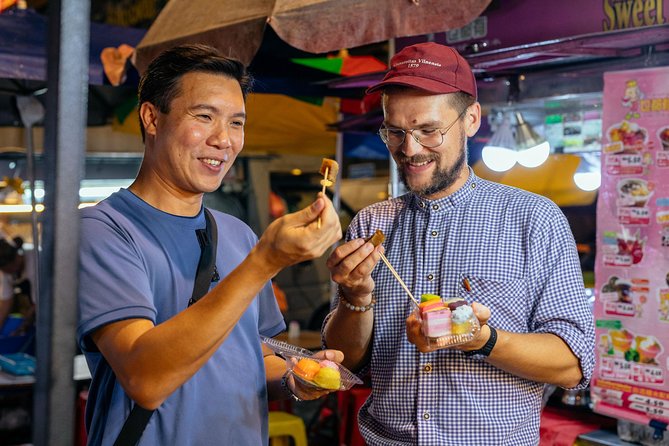 Kuala Lumpur Local Street Food Private Walking Tour by Night - Where You Start: Bukit Bintang’s Easy-to-Find Meeting Point