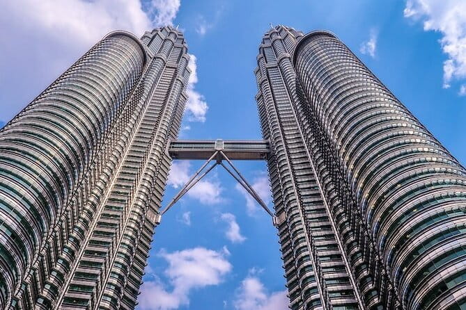 Kuala Lumpur Malacca River Cruise and Historical Tour with Lunch - Peranakan lunch in Malacca: a included meal that’s the real deal