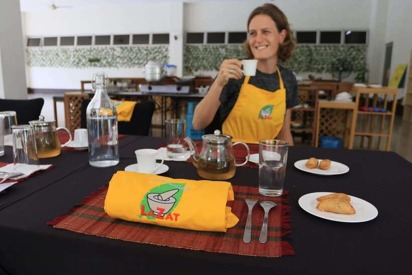 Kuala Lumpur: Malaysian Cooking Class with Market Tour - TTDI Wet Market: your ingredient education starts at street level