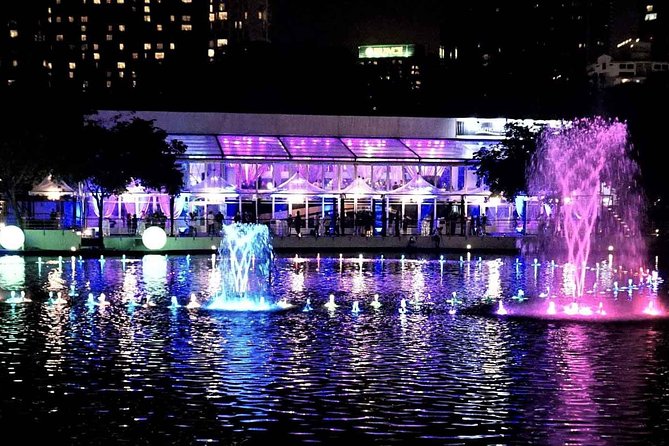 Kuala Lumpur Night Tour with Saloma Bridge - Chinatown photo stop: shophouses, street life, and a quick reality check