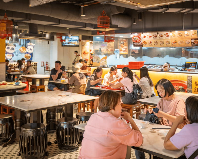 Kuala Lumpur: Nightlife Street Food Tour with 6 Tastings - Roti Canai and Soup Comfort: Indian Flavors You Can Actually Find Yourself