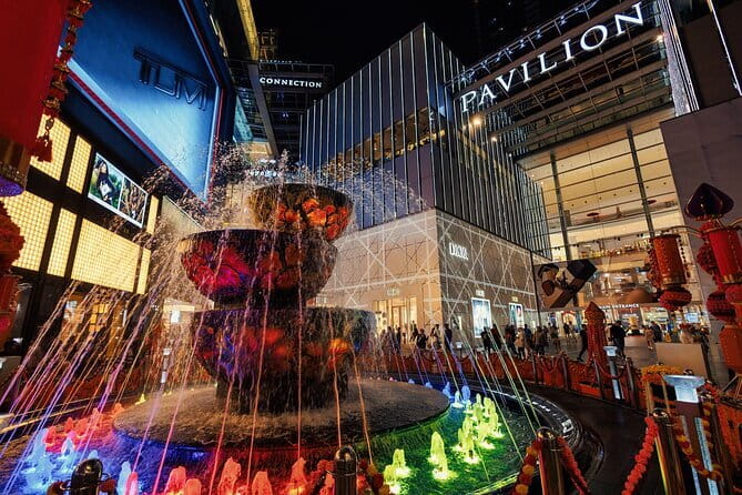 Kuala Lumpur: Nightlife Walking Tour with Local Guide - Liuli Crystal Fountain and UR-MU: Art and Symbolism in Plain Sight