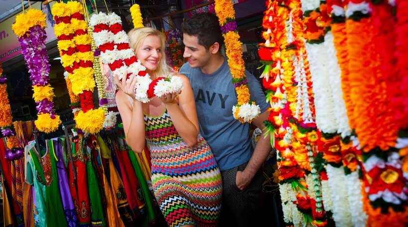 Kuala Lumpur: Private Batu Cave, National Mosque Tour, Lunch - Who this KL tour fits best