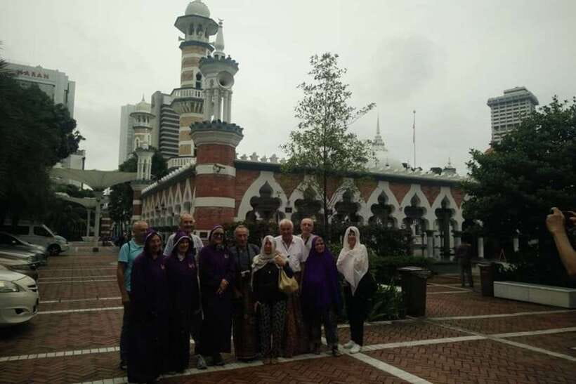 Kuala Lumpur: Private custom walking tour with a local guide - Key things to look forward to