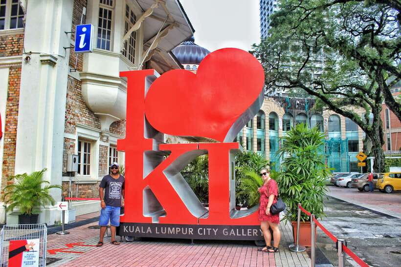 Kuala Lumpur: Private Half-Day City Tour - River of Life and Masjid Jamek: a scenic break with a purpose