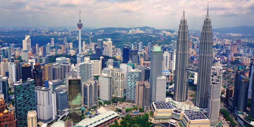Kuala Lumpur: Private Walking Tour with a Local - Should you book this Kuala Lumpur private walking tour?