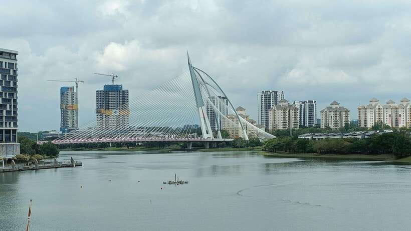 Kuala Lumpur: Putrajaya Tour with Hotel Pickup - Putrajaya in 5 Hours: What You Really Get
