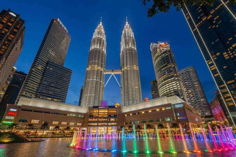 Kuala Lumpur: Sightseeing, Markets, and Food Night Tour - Petaling Street Chinatown: Quick Shopping Plus Street Snacks