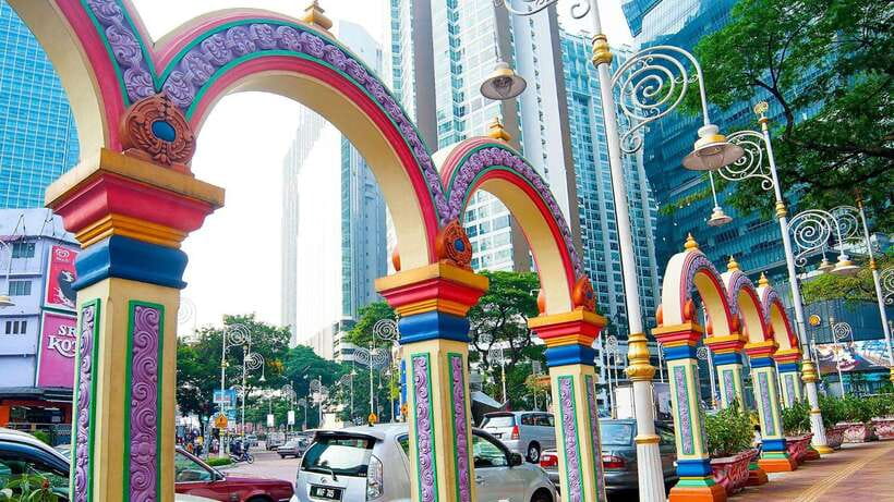 Kuala Lumpur: Sightseeing, Markets, and Food Night Tour - Brickfields Little India: Night Air, Color, and Laddu/Jalebi Sweet Stops