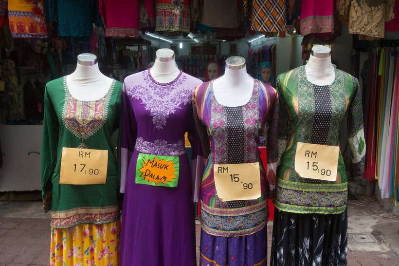 Kuala Lumpur: Street Market Exploration & Shopping Tour - Central Market: From Wet Market Roots to Art Deco Landmark