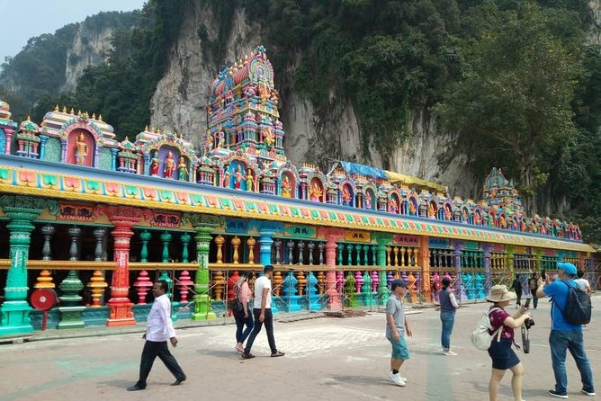 Kuala Lumpur Suburbs Batu Caves Half-Day Tour (SIC/Shared Tour) - From Berjaya Times Square to Batu Caves Without the Headache