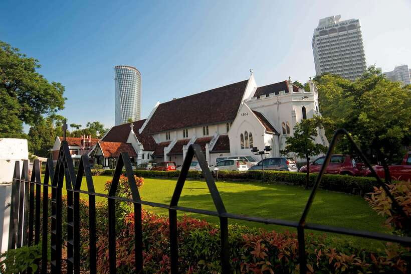 Kuala Lumpur: Temple & Shrine Private Half Day Tour - Private KL faith tour: what you’re really buying