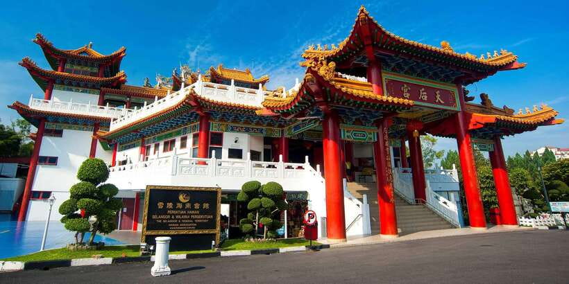 Kuala Lumpur: Temple & Shrine Private Half Day Tour - Gurdwara Sahib Temple: Sikh devotion and community space