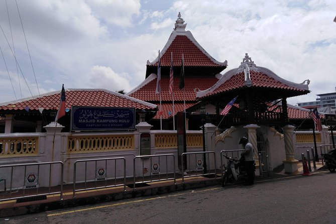 Malacca Heritage City Day Trip - Melaka Straits Mosque: Built on Stilts Above the Sea
