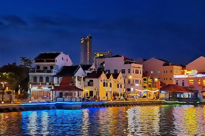 Malacca Night Tour with River Cruise & Trishaw Ride from KL (SIC) - Getting picked up from Berjaya Times Square and reaching Malacca