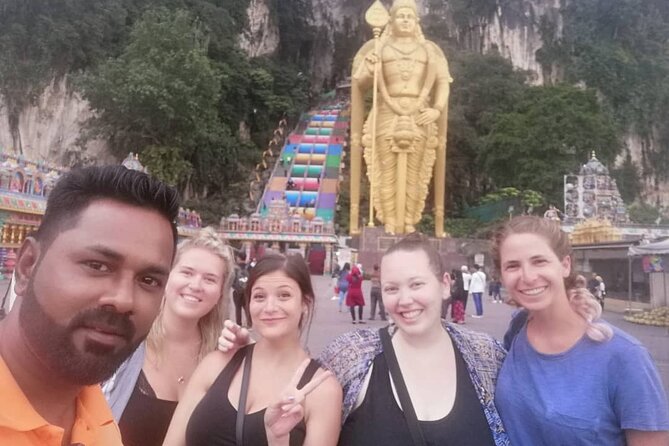MALAYSIAN CULTURE, TRADITION and NATURE TOUR (All in One Day) - Sri Maha Mariamman Temple and Thean Hou: Two Faiths, Two Styles of Color