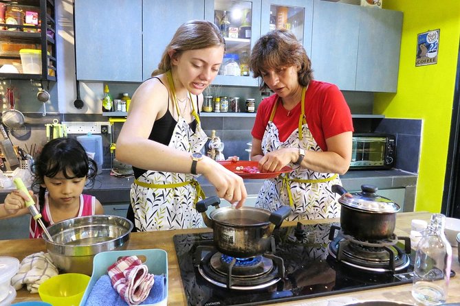 Market Visit & Private Hands-on Cooking Class at Daun Senja - Who this is best for (and who might pass)