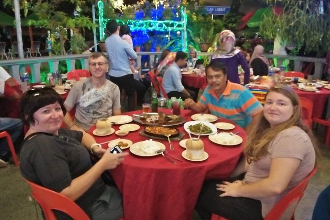 Nature’s Wonders: Kuala Selangor Fireflies & Hot Springs Tour - The Big Rule: No Flash Photography on the Boat