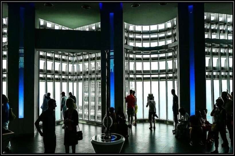 Night Tour of Petronas Twin Towers, Kuala Lumpur - Dinner at Saloma Theatre Restaurant: food plus a real performance