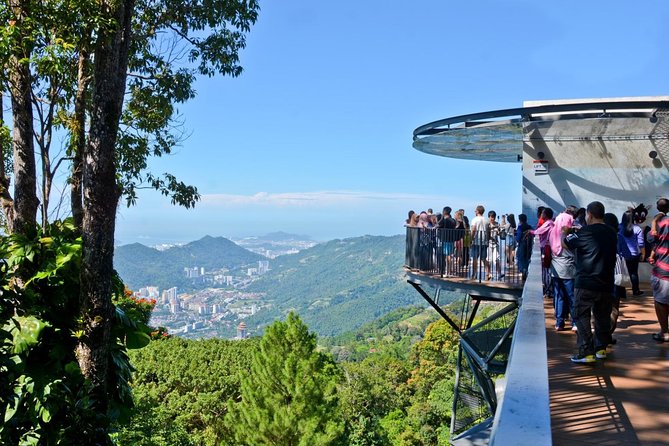 Penang Full Day Tour with Penang Hill, Kek Lok Si & Fruit Farm - Tropical Fruit Farm: Learning Spices by Name (and Where They Fit)