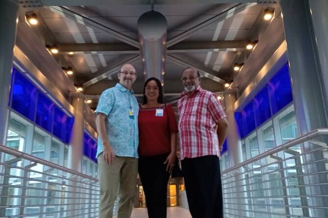 Petronas Twin Tower Skybridge View & Dining Experience Tour with Local Host - Petronas Skybridge 42nd-floor access: the view that makes the whole plan work