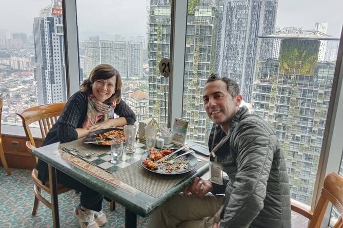 Petronas Twin Towers Special Entrance & Dining With Expert Guide - Meeting at KLCC: Getting Oriented Without Stress