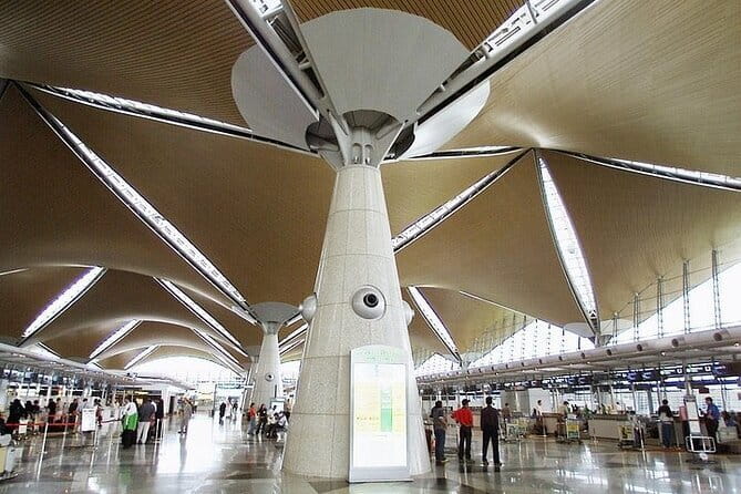 Premium Airport Transfer Kuala Lumpur - The Car and Comfort Details That Actually Help