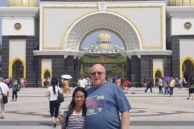 Private Layover Tour from Airport : Best of Kuala Lumpur - Central Market, Chinatown, and Little India: shopping stops that also work for snacks