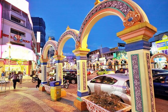 Private Night Tour : Kuala Lumpur Heritage Under The Lights - Chan See Shu Yuen Temple: Chinese Ancestral Courtyards and Exterior Details