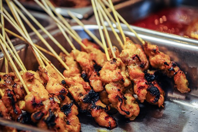 Private Night Tour: Petronas Twin Tower And Shopping - Little India Brickfields: a quick taste instead of a long detour