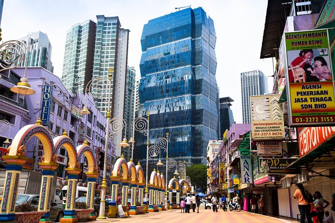 Private Tour: Half-Day Shopping and Market Exploration in Kuala Lumpur - Chinatown: Alley Shopping, Food Stalls, and Bargain Practice