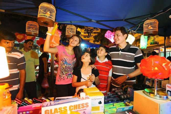 Private Tour : "Lepak-Lepak" at Local Night Market & Mamak Stall - Should you book this private night market and Mamak tour?