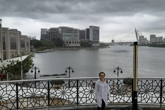 Putrajaya Tour From Kuala Lumpur - Perdana Putra: the executive complex in plain sight
