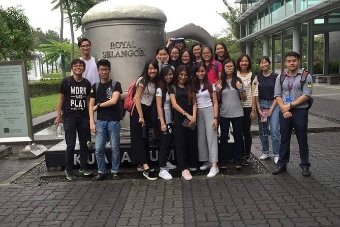 Shore Excursion: Batu Caves And Kuala Lumpur City Tour - Royal Selangor Visitor Centre: pewter tradition, guided time, good context