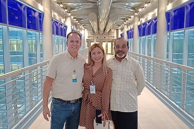 Sky-High Dining Experience at the Iconic Petronas Twin Towers - Guide Help and Timing: When It Feels VIP (and When It Doesn’t)